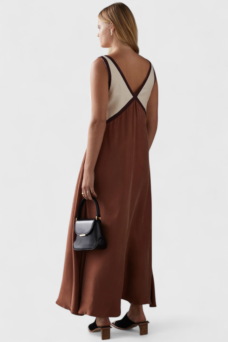 Boho Summer Dress with V-Neckline and Diamante Details