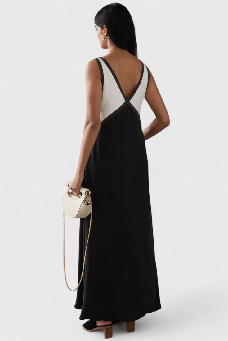 Boho Summer Dress with V-Neckline and Diamante Details