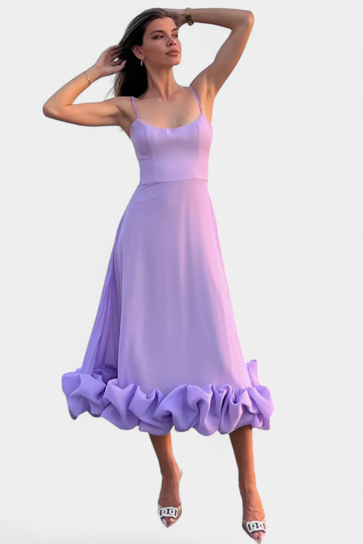 Sela Flowy Maxi Dress