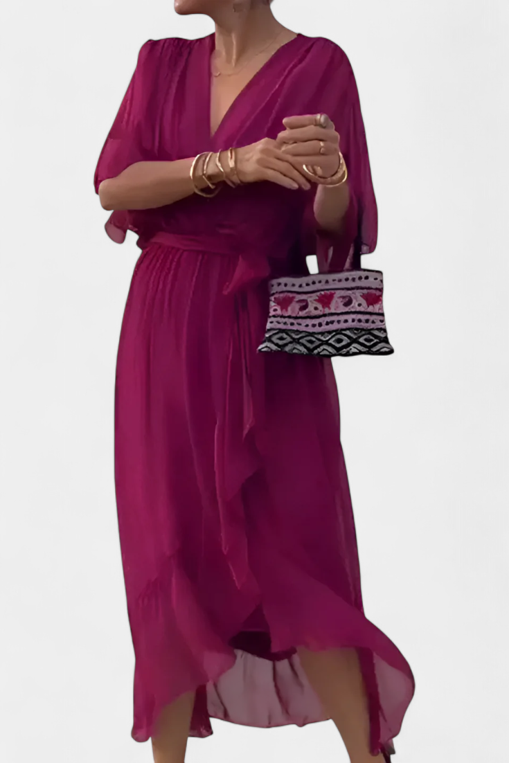 Flowy Luisa Dress with V-Neckline and Attractive Silhouette