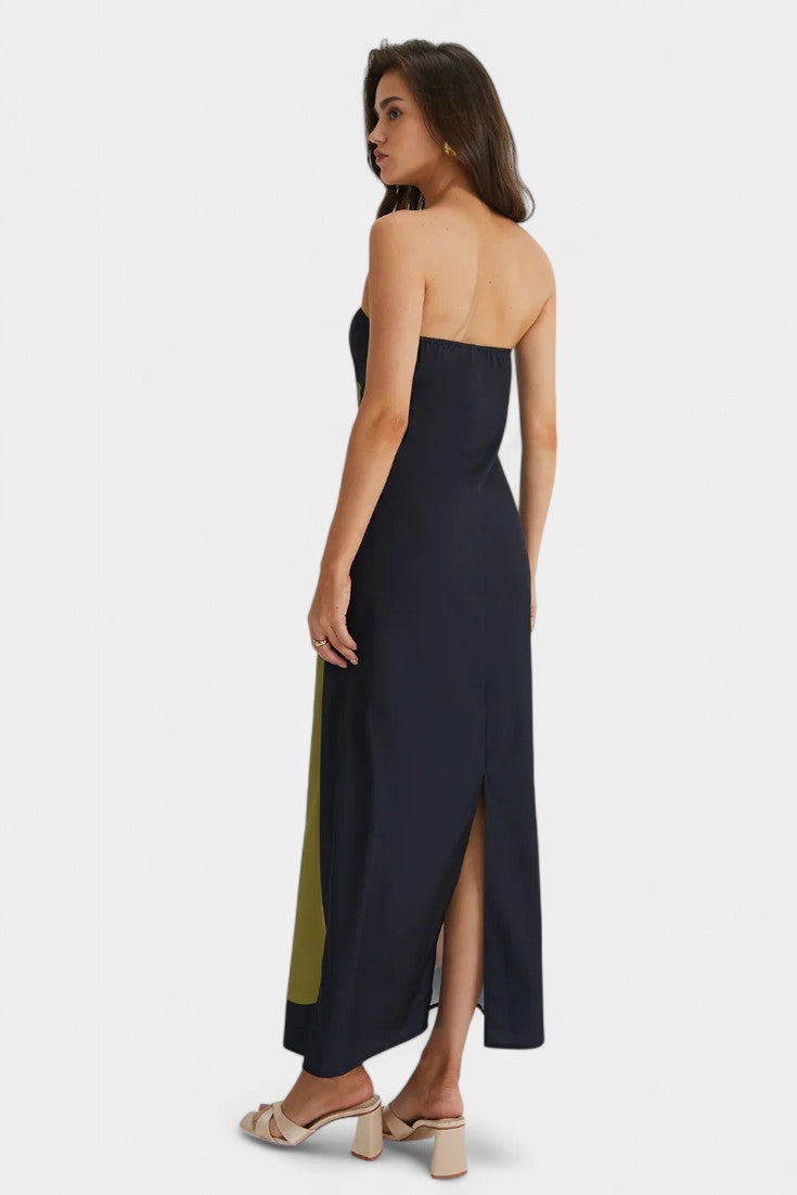 Laura's Strapless Floral Dress