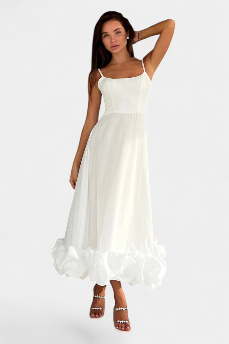 Sela Flowy Maxi Dress