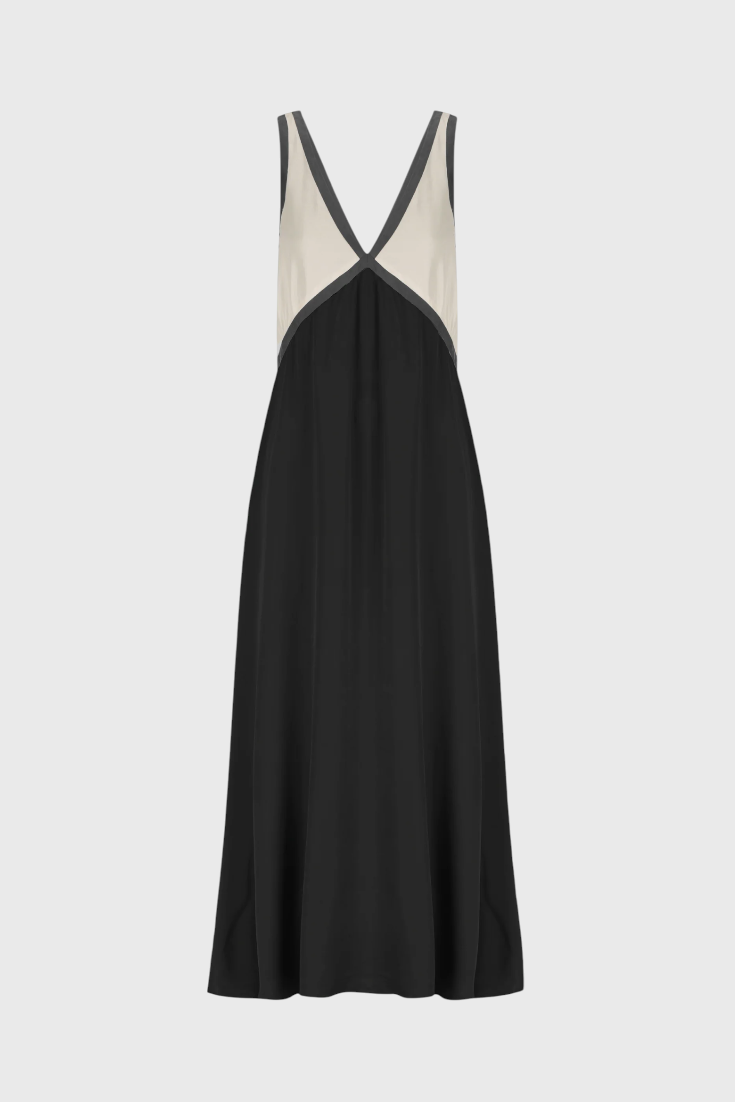Boho Summer Dress with V-Neckline and Diamante Details