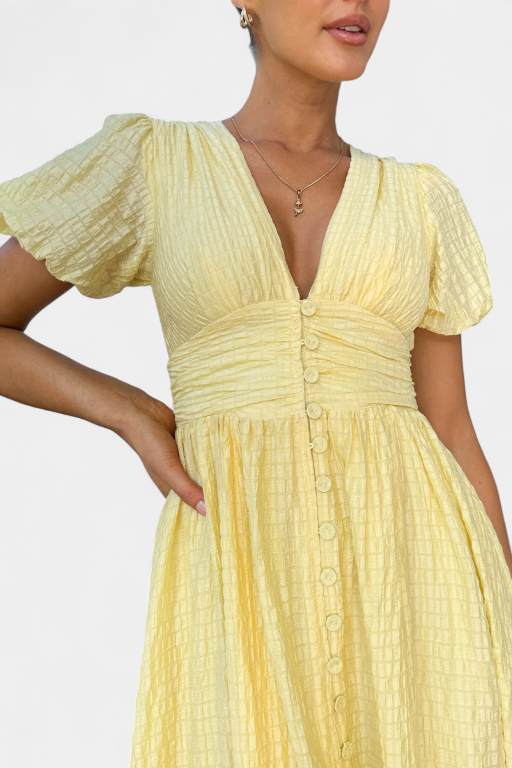 Mélia Maxi Dress with V-Neckline and Elegant Puff Sleeves