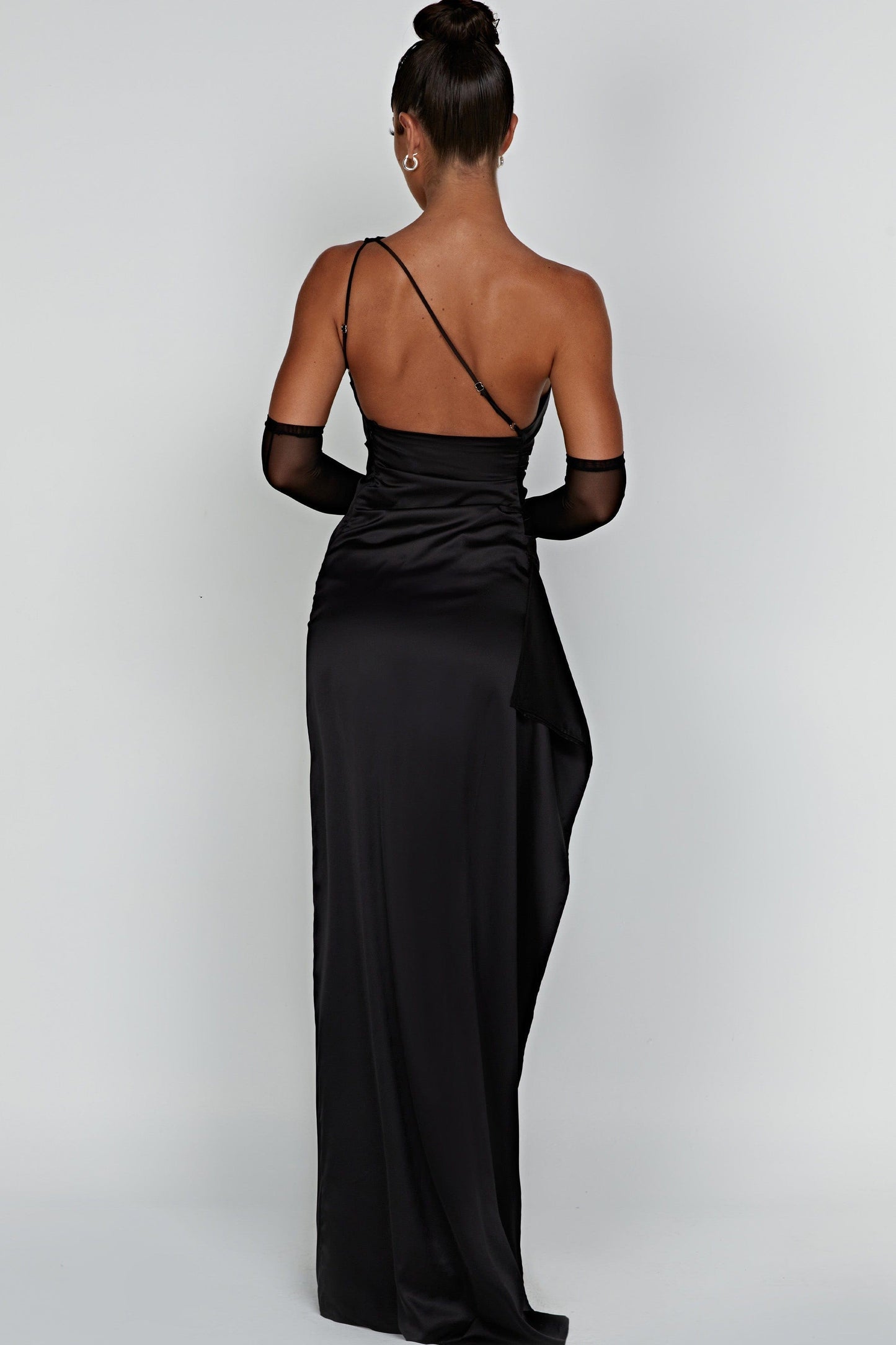 Emberly One-Shoulder Maxi Dress