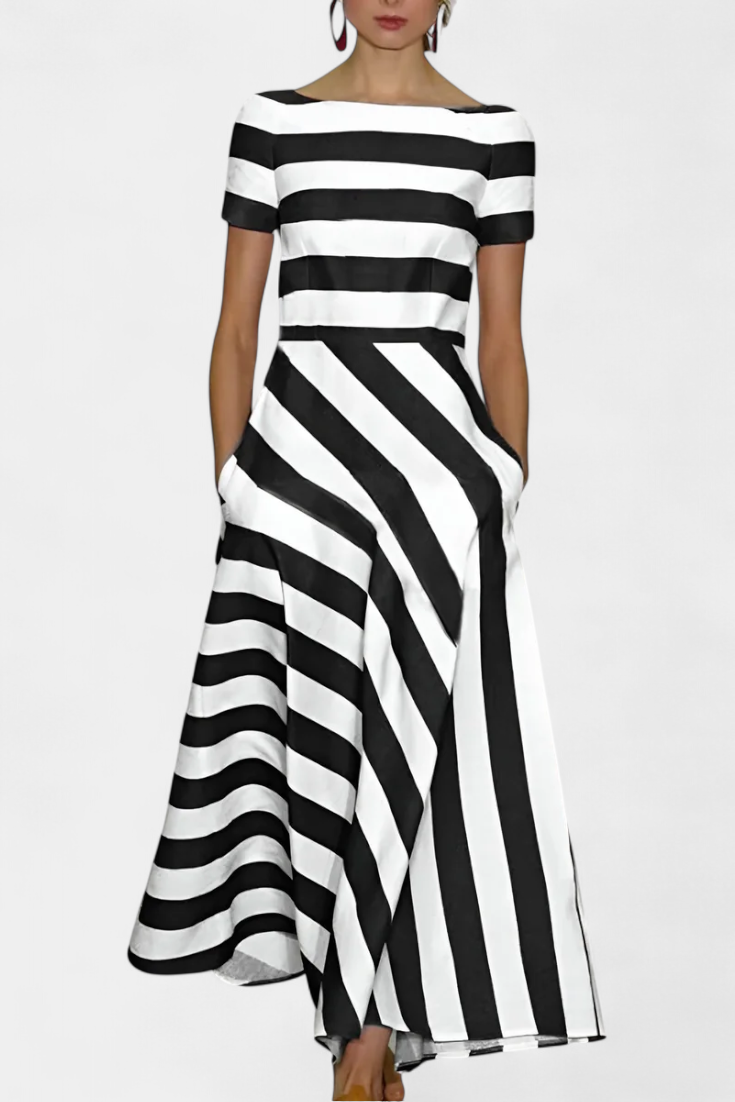 Lustra Striped Maxi Dress with Loose Fit