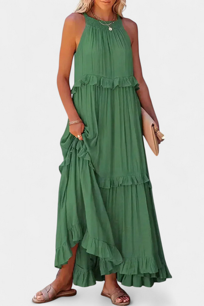 Monica Dress: Classic Comfort and Natural Freshness
