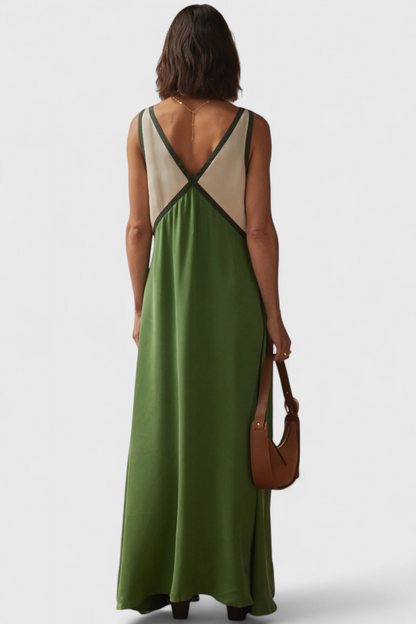 Boho Summer Dress with V-Neckline and Diamante Details