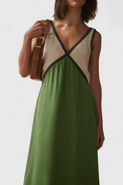 Boho Summer Dress with V-Neckline and Diamante Details