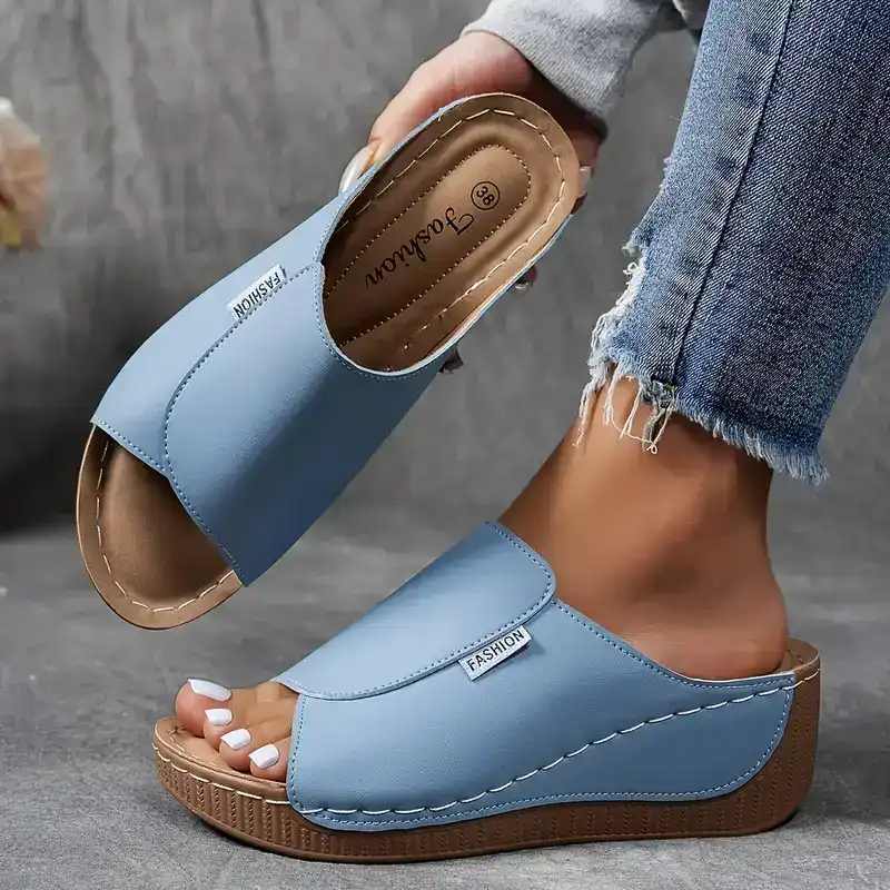 Fashion | Comfortable and Elegant Sandals