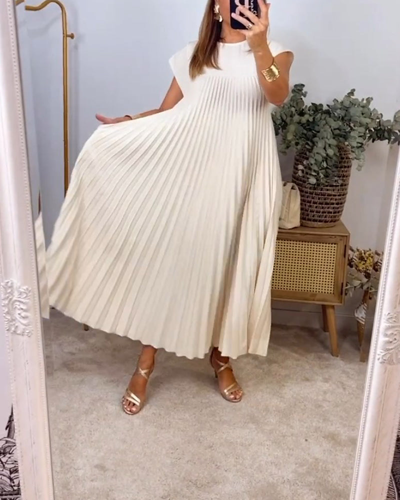 Mathilde™ | Pleated Maxi Dress