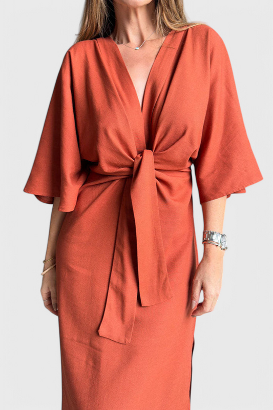 Elsa Relaxed Dress with V-Neckline and Adjustable Straps