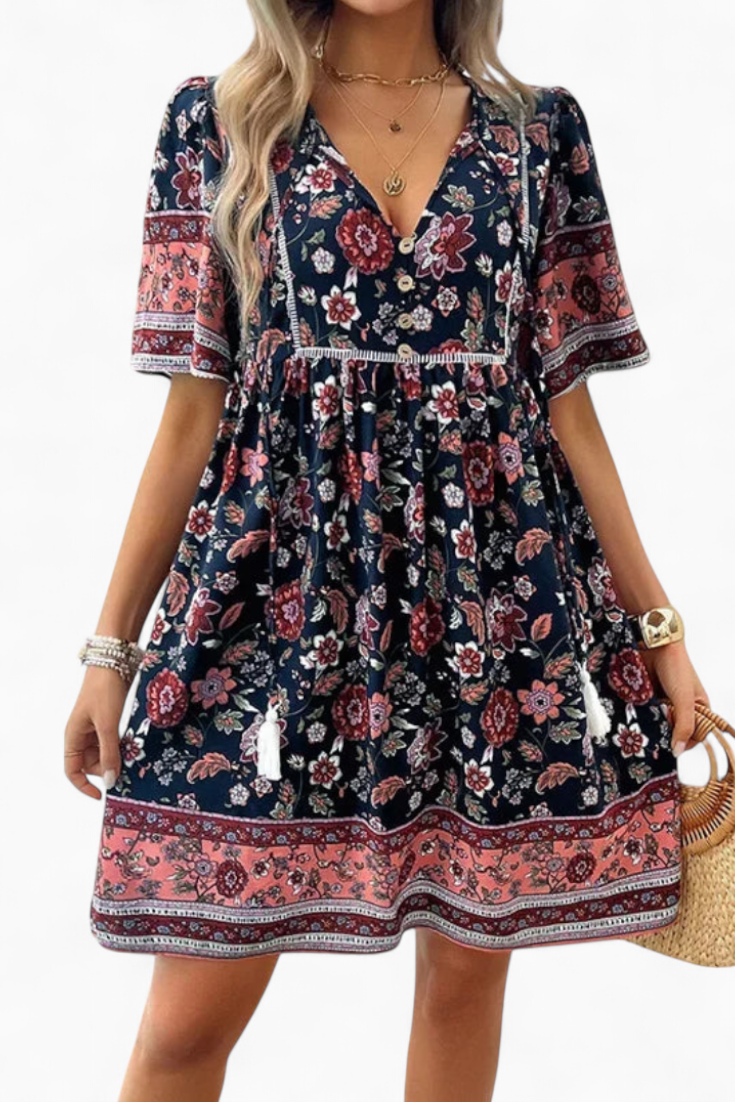 Dora Chic and Multifunctional Dress for Everyday Use