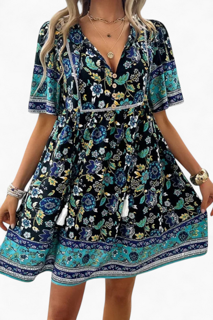 Dora Chic and Multifunctional Dress for Everyday Use