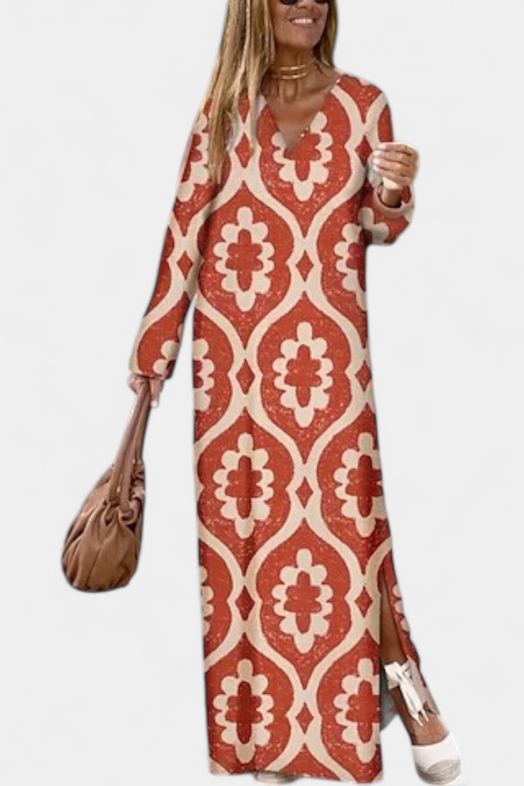 Brisa Geometric Long Dress with Slit and V-Neckline