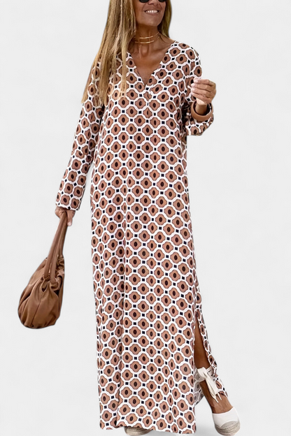 Brisa Geometric Long Dress with Slit and V-Neckline