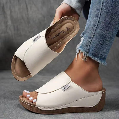 Fashion | Comfortable and Elegant Sandals