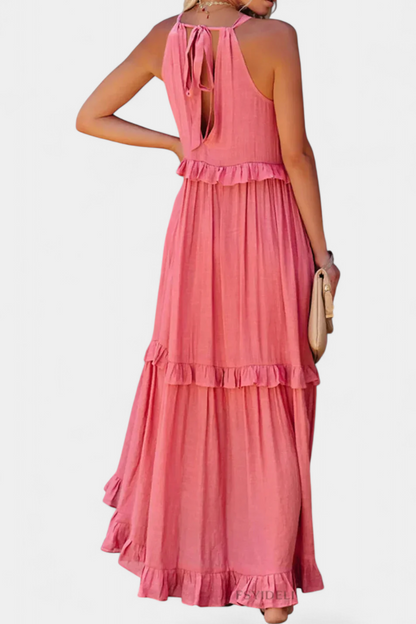 Monica Dress: Classic Comfort and Natural Freshness