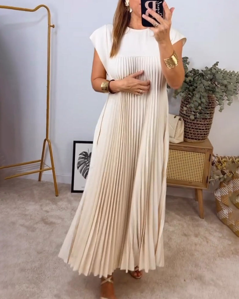 Mathilde™ | Pleated Maxi Dress