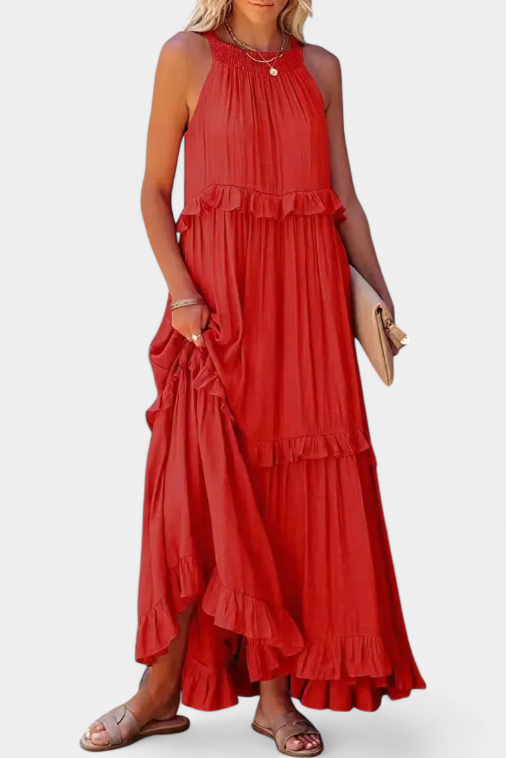 Monica Dress: Classic Comfort and Natural Freshness