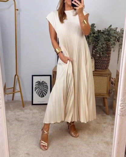 Mathilde™ | Pleated Maxi Dress
