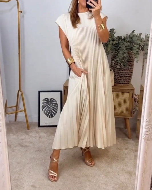 Mathilde™ | Pleated Maxi Dress