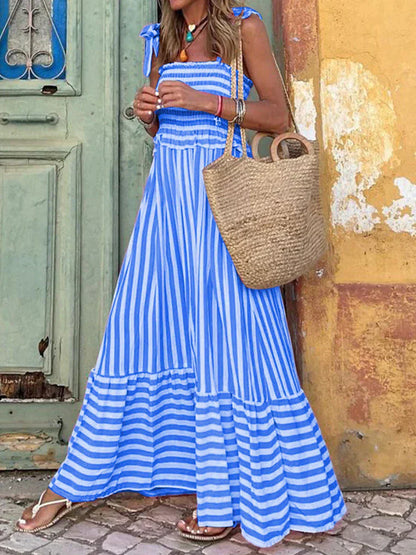 Iris | Elegant summer silhouette with thin straps